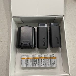 3 iRobot walls: 2 virtual wall/halo, 1 virtual wall for Roomba and 6 C batteries